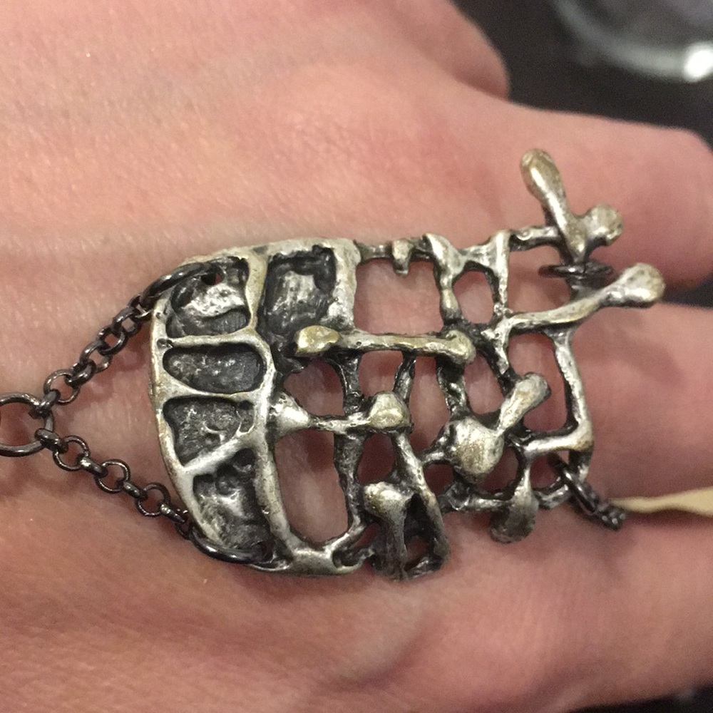🆕RARE LITTER Bracelet Hand Chain - Picture 6 of 12